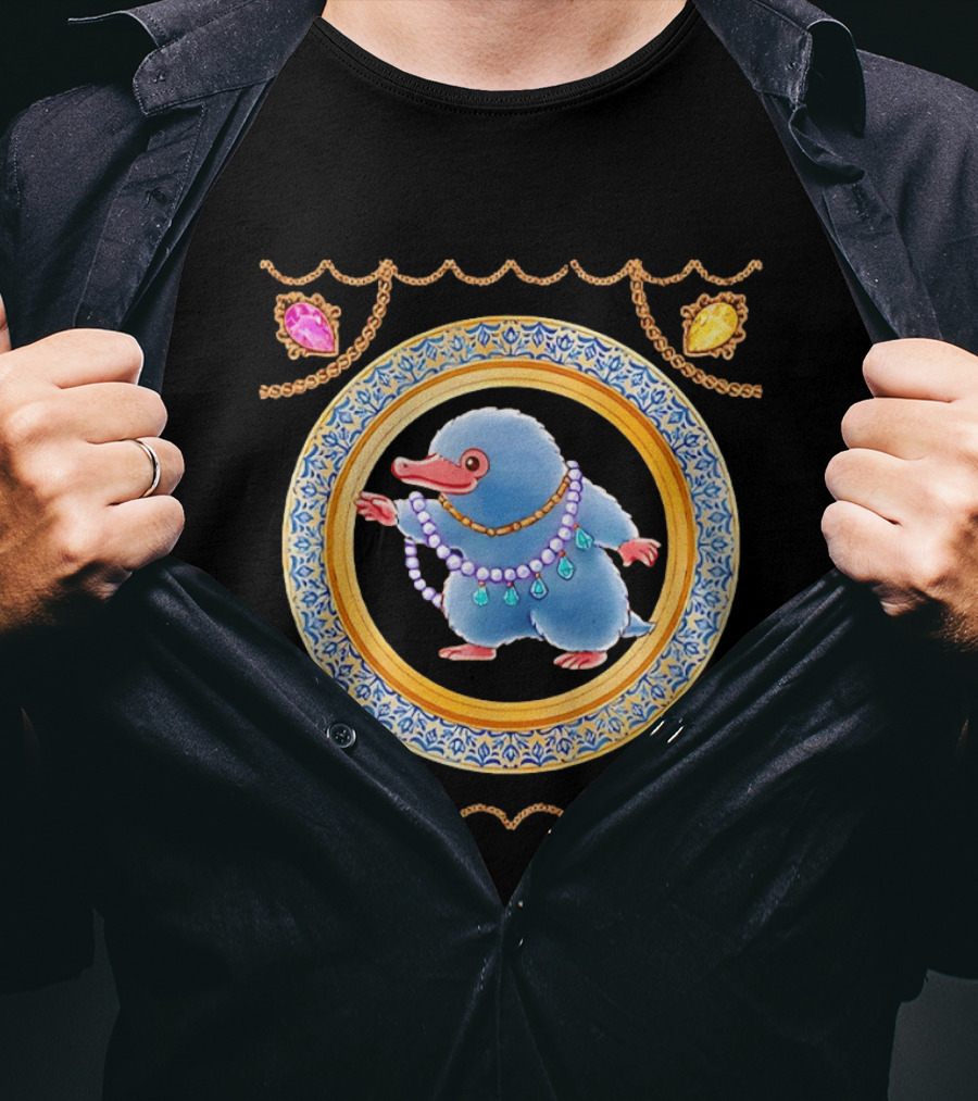 Niffler Collecting Jewelry From Fantastic Beasts T-Shirt
