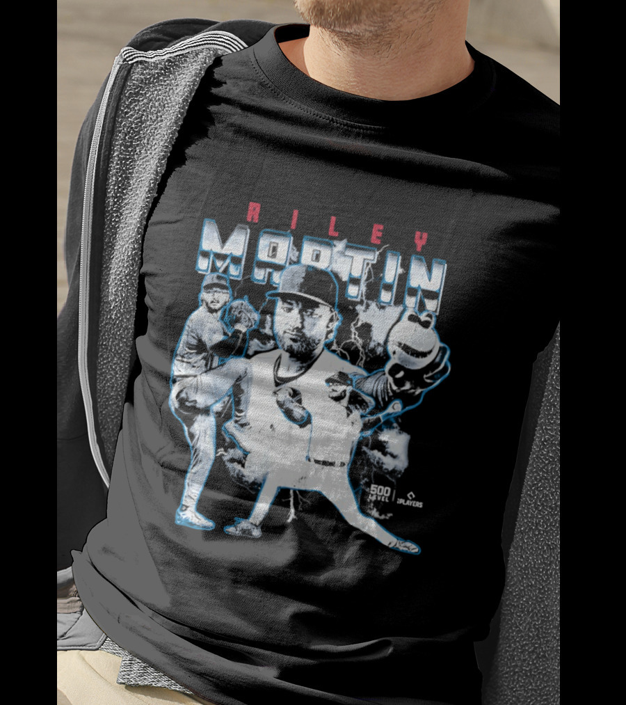 Riley Martin Chicago Cubs MLB Lightning Pitcher Action Scene T-Shirt