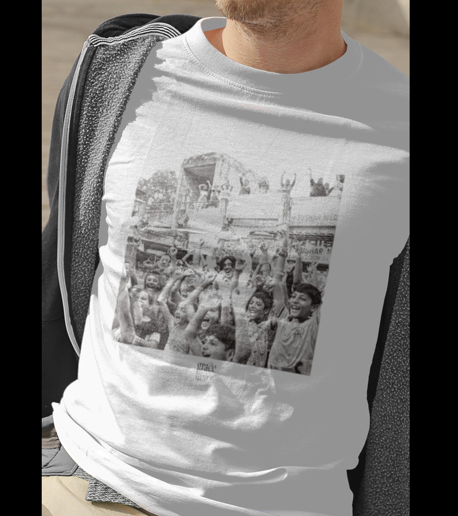 Fujii Kaze Prema World Tour 2026 Merchandise Grace Vintage Crowd Celebration T-Shirt