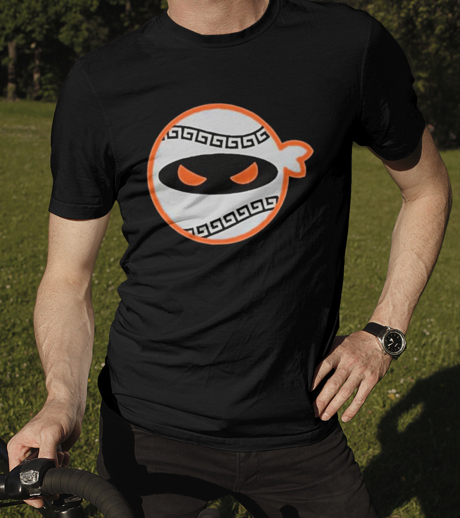 San Francisco Giants Pitching Ninja Baseball Greek Style Mask T-Shirt