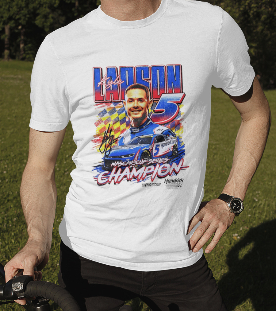 Kyle Larson NASCAR Cup Series Champion Number 5 Hendrick Motorsports Signature T-Shirt