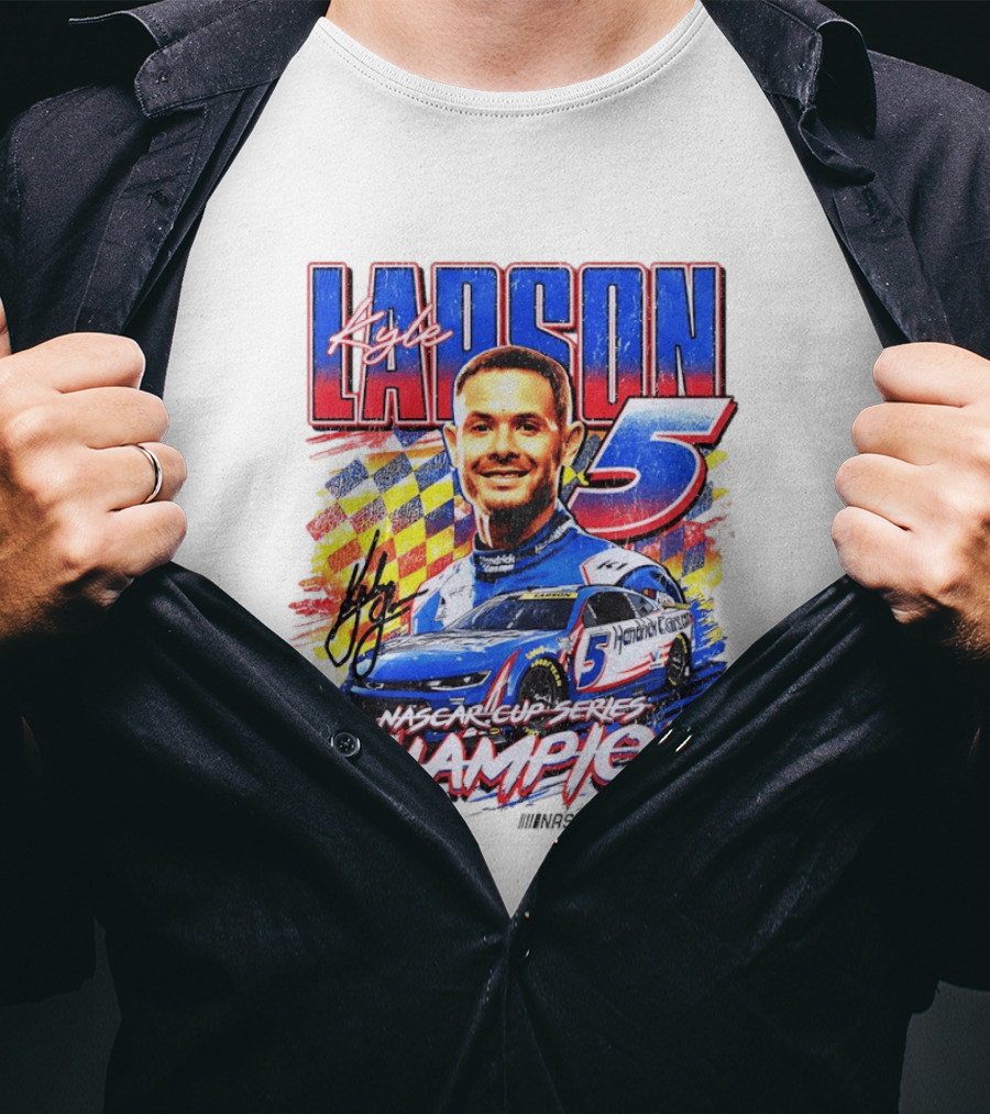 Kyle Larson NASCAR Cup Series Champion Number 5 Hendrick Motorsports Signature T-Shirt