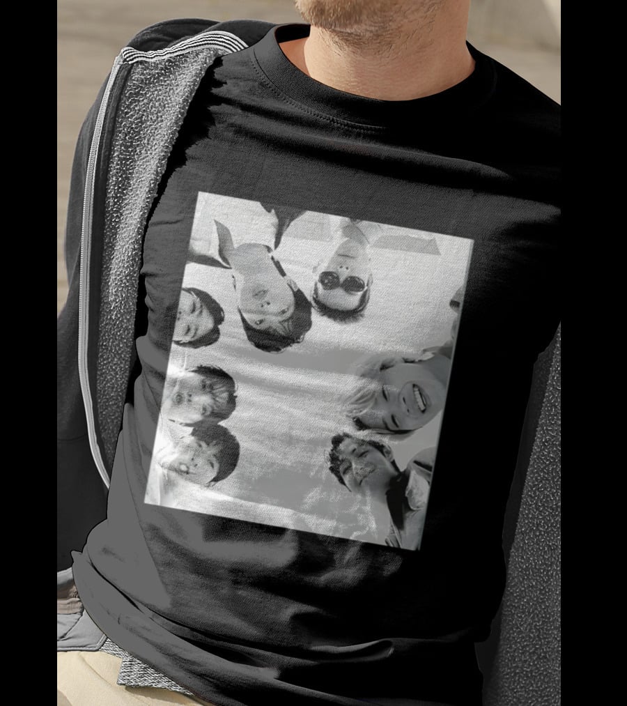 BTS Arirang World Tour Kpop 2026 Group Photo Black And White Aesthetic T-Shirt