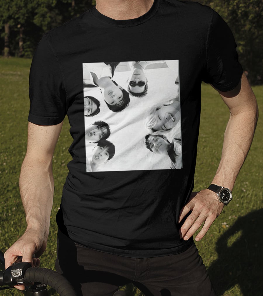 BTS Arirang World Tour Kpop 2026 Group Photo Black And White Aesthetic T-Shirt