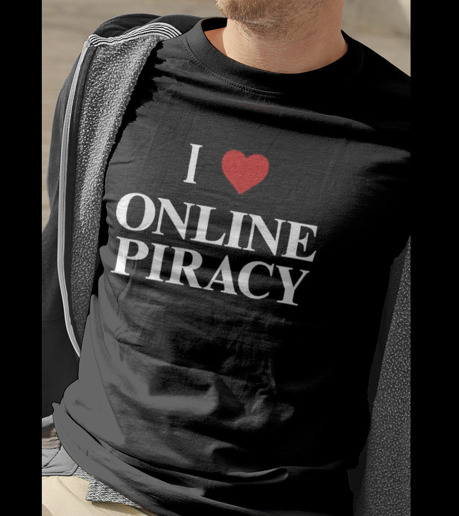 I Love Online Piracy Bold Heart Red White T-Shirt