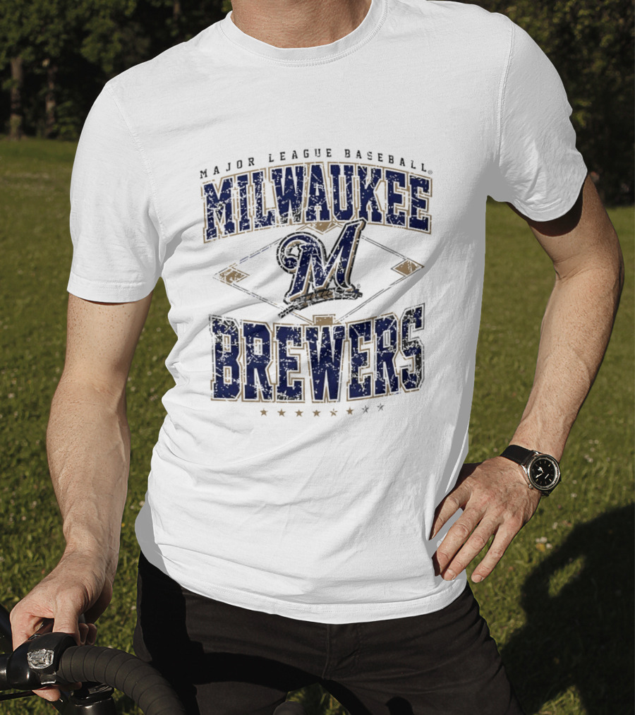 Milwaukee Brewers Major League Baseball Cooperstown M Diamond T-Shirt