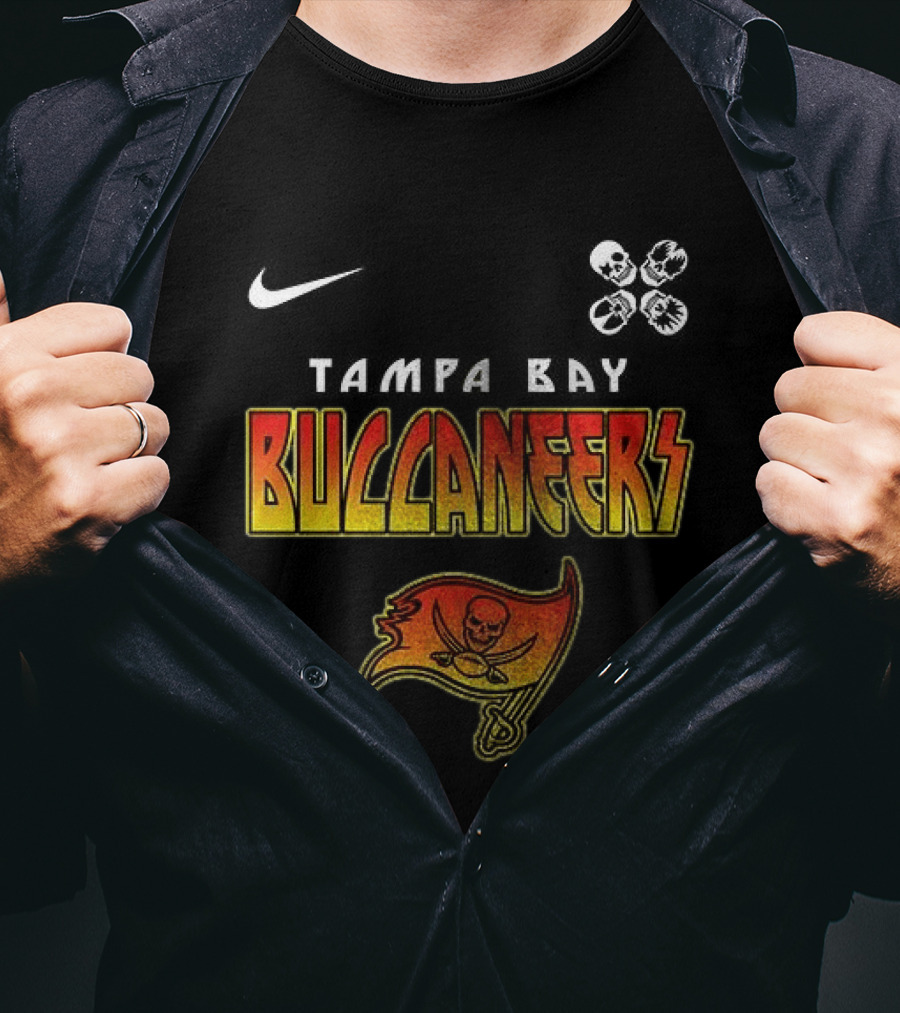 Tampa Bay Buccaneers Rock And Roll All Nite Abbey Road T-Shirt