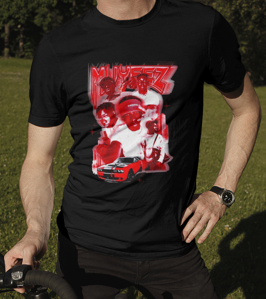 Muyeez Red Dodge Challenger Car Scene T-Shirt
