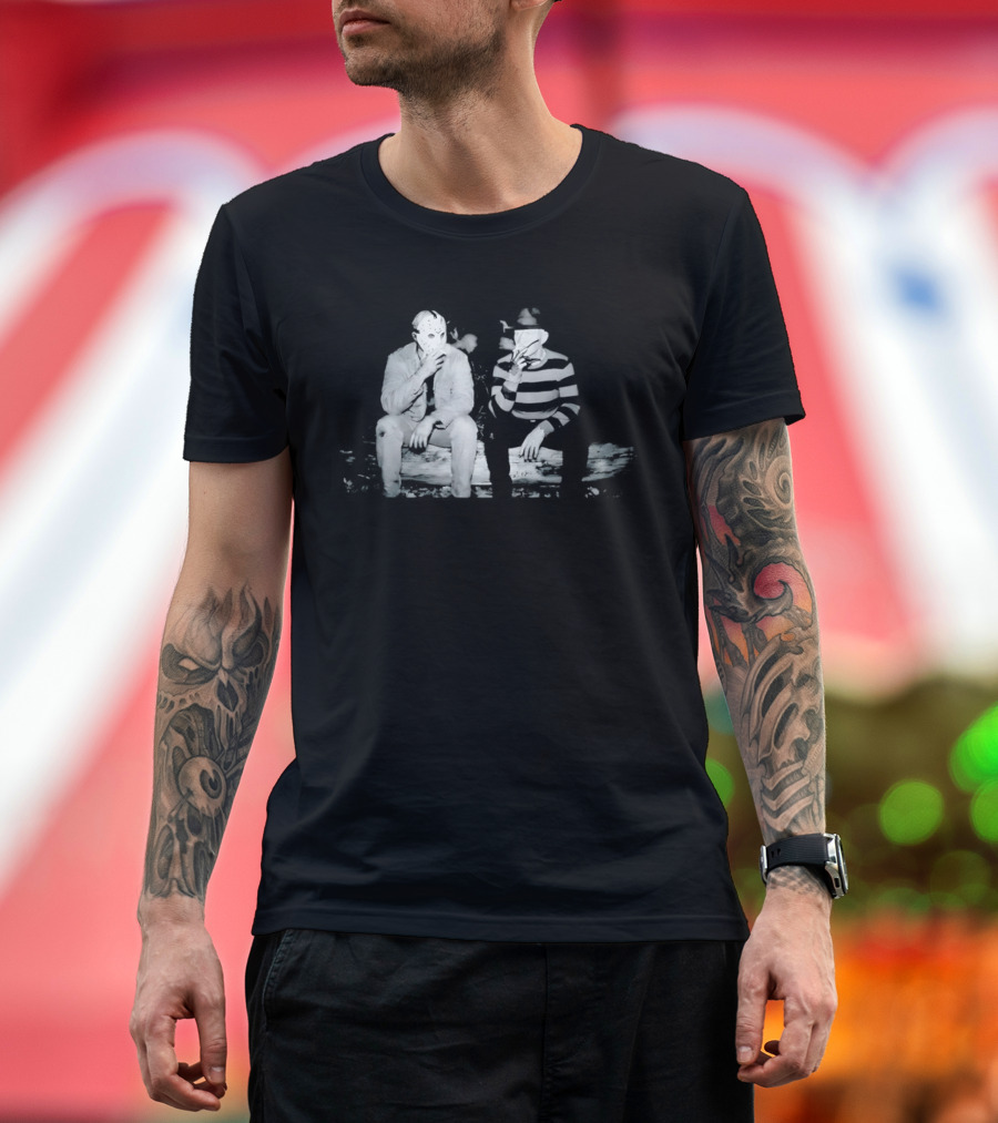 Jason Voorhees Freddy Krueger Smoking On Log Retro Horror Movie T-Shirt