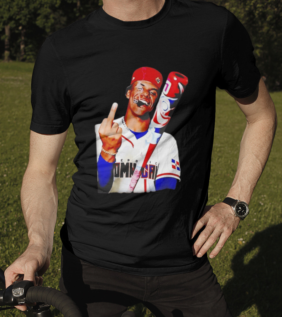 Juan Soto Dominican Republic Baseball Smoking Gesture Middle Finger T-Shirt