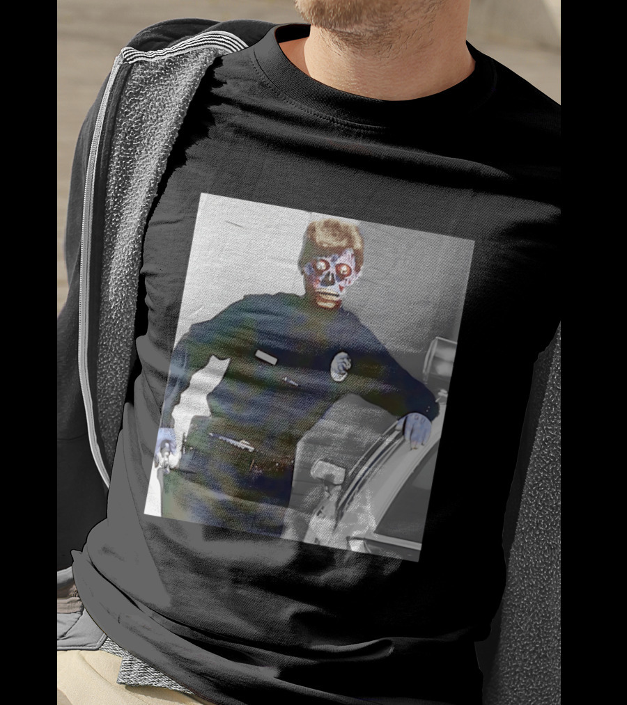 Skeleton Alien Cop They Live 80s Movie Police T-Shirt