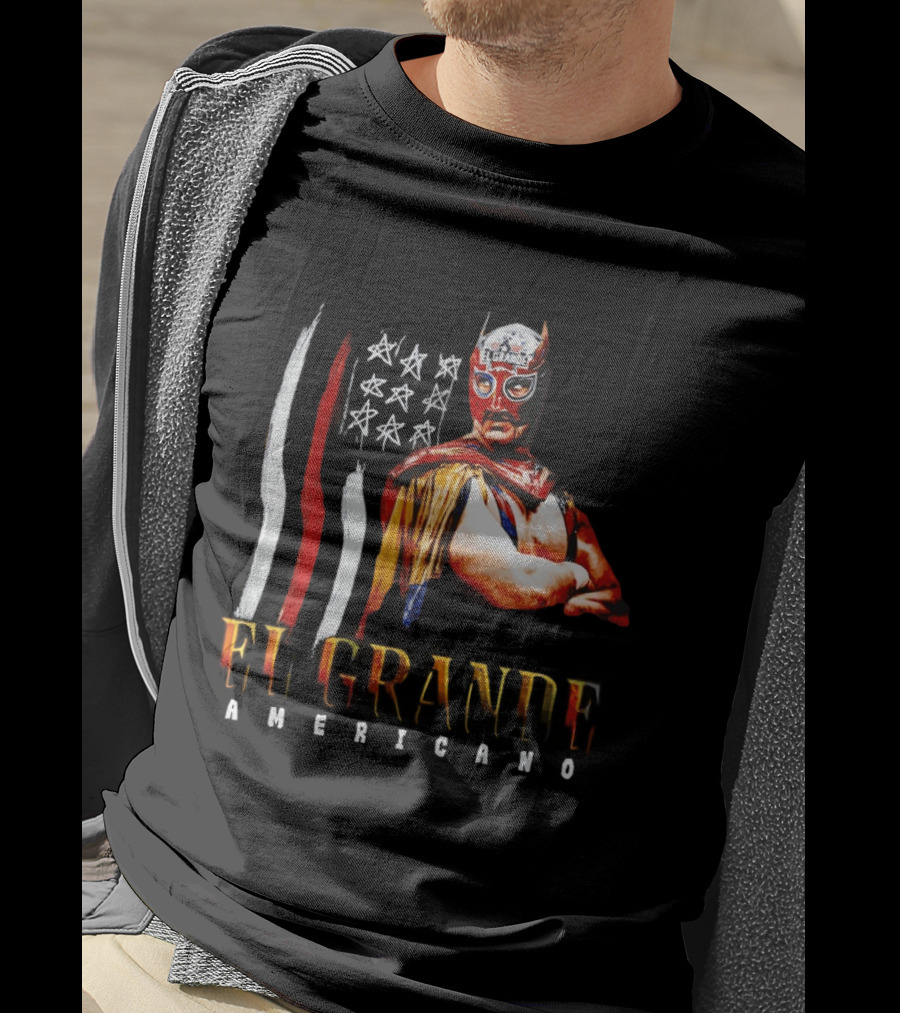 El Grande Americano WWE Flag Grunge Luchador Wrestler Mask Mexican T-Shirt