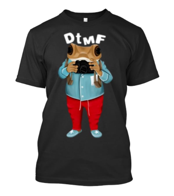 Bad Bunny Dtmf Voy A Mimir Frog Character With Camera T-Shirt