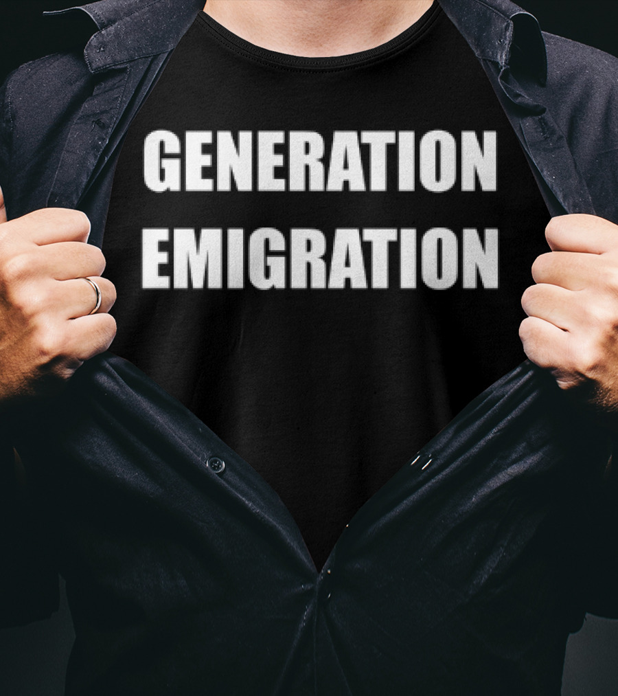Generation Emigration Eva Vlaardingerbroek T-Shirt