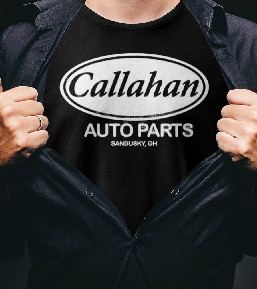 Callahan Auto Parts Sandusky OH Bestseller Retro Classic Vintage Style T-Shirt