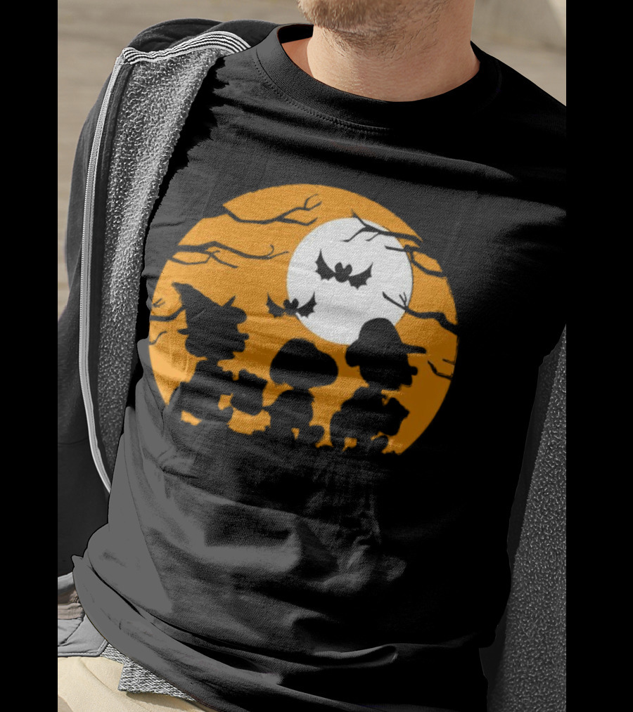 Great Pumpkin Charlie Brown Peanuts Trick Or Treat Halloween Moon Bat Silhouettes T-Shirt