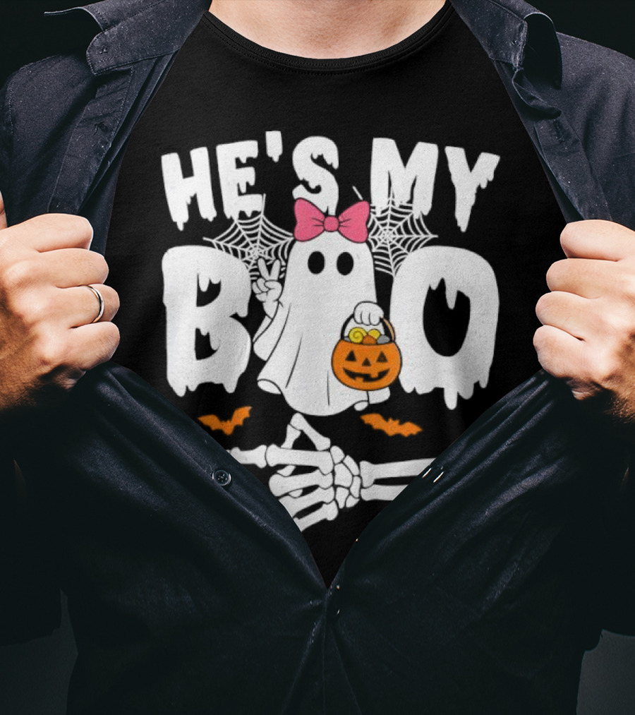 He’s My Boo Pink Bow Ghost With Pumpkin Candy Basket And Skeleton Hand Halloween T-Shirt