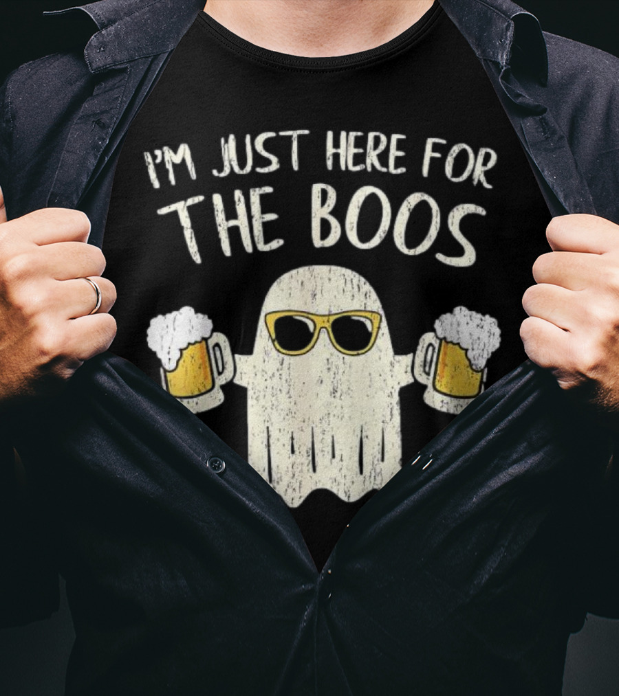 I'm Just Here For The Boos Funny Ghost Sunglasses Beer S T-Shirt