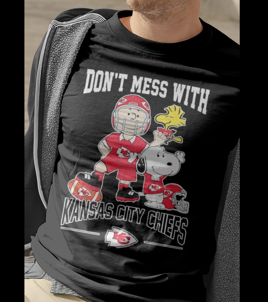 Don’t Mess With Kansas City Chiefs And Peanuts Characters Collaboration T-Shirt