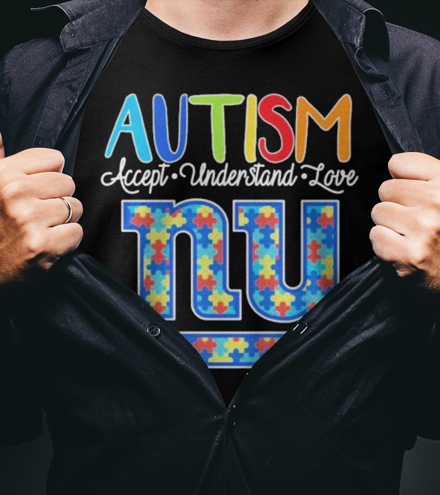 Autism Accept Understand Love NY Giants Puzzle Piece Pattern T-Shirt