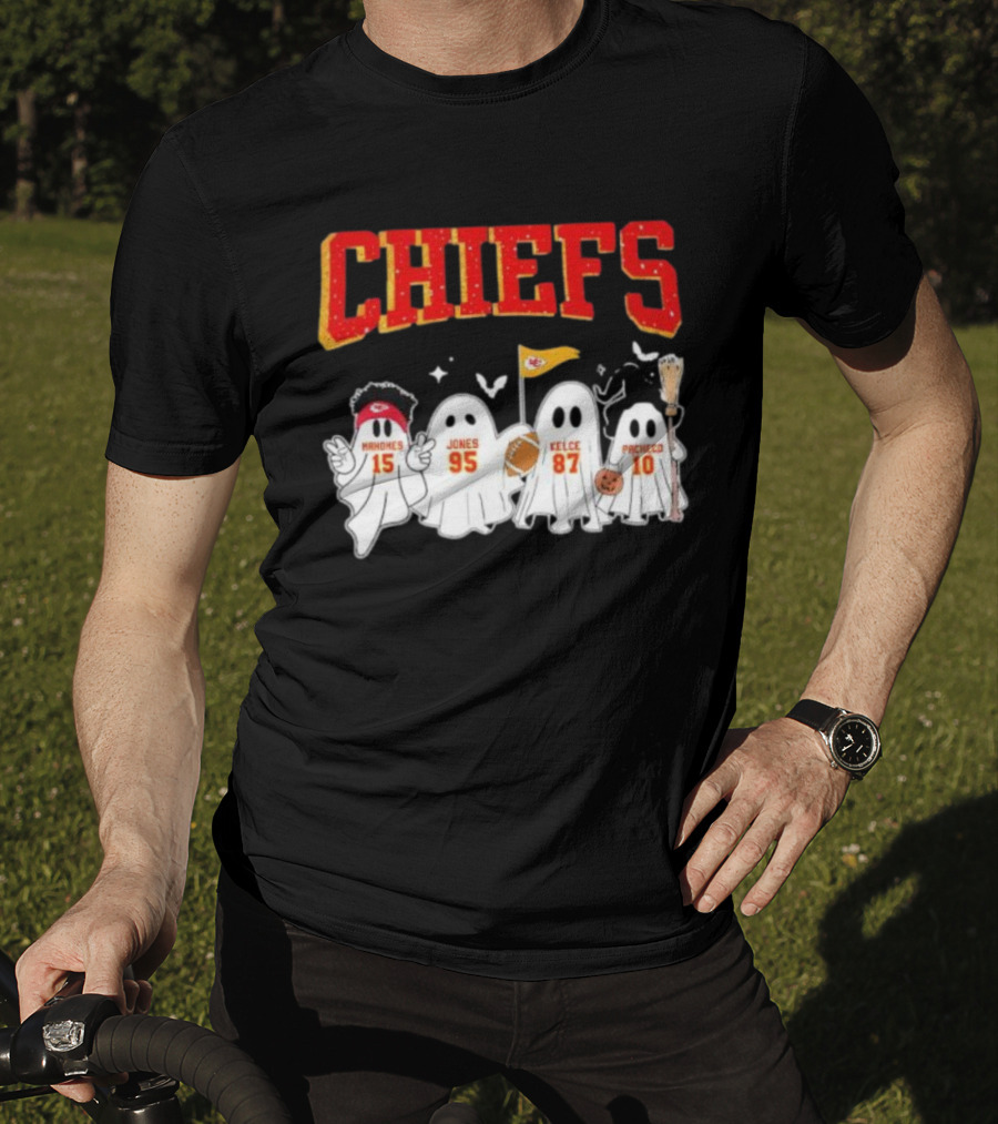 Kansas City Chiefs Halloween Mahomes Jones Kelce Pacheco Ghosts T-Shirt
