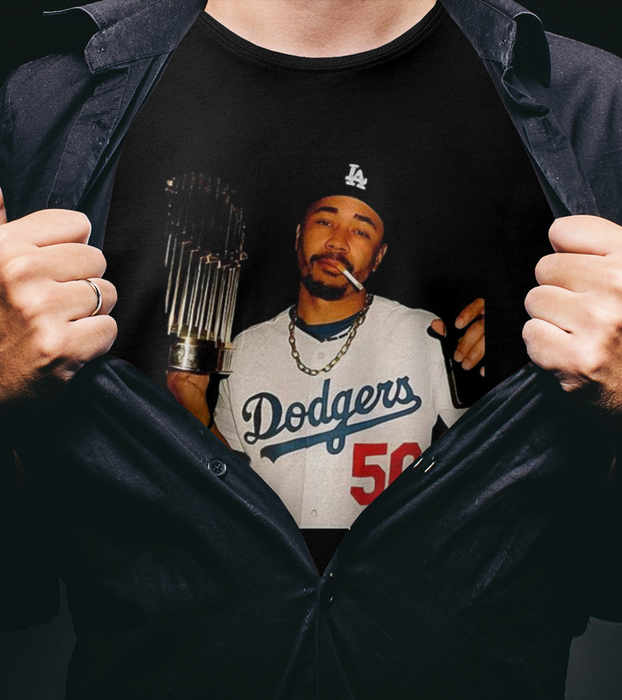 Mookie Betts Dodgers 2025 World Series Champions Celebration Smoking Topps T-Shirt