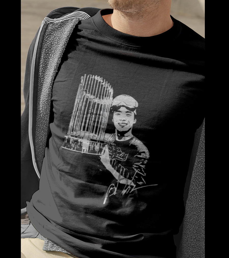 Yoshinobu Yamamoto MLB Champions Celebration Los Angeles Dodgers Cup Holding Player Signature T-Shirt