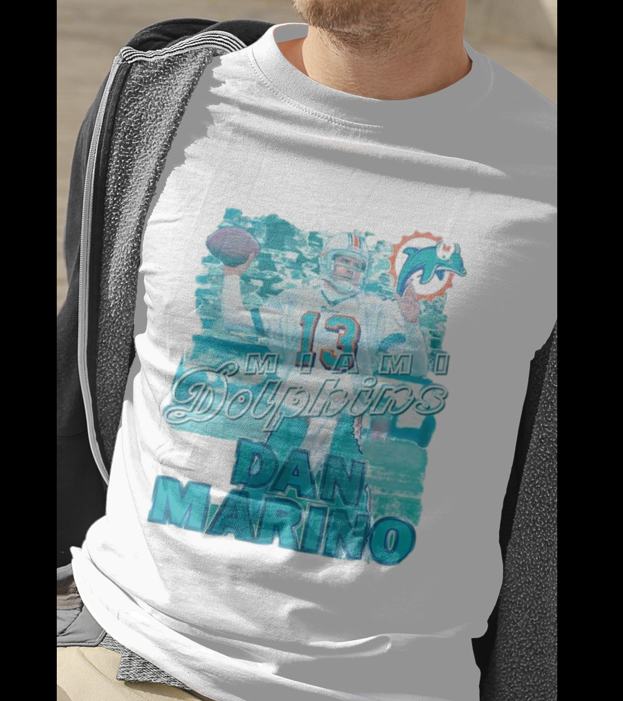 Dan Marino Miami Dolphins Football Number 13 MVP Retro T-Shirt