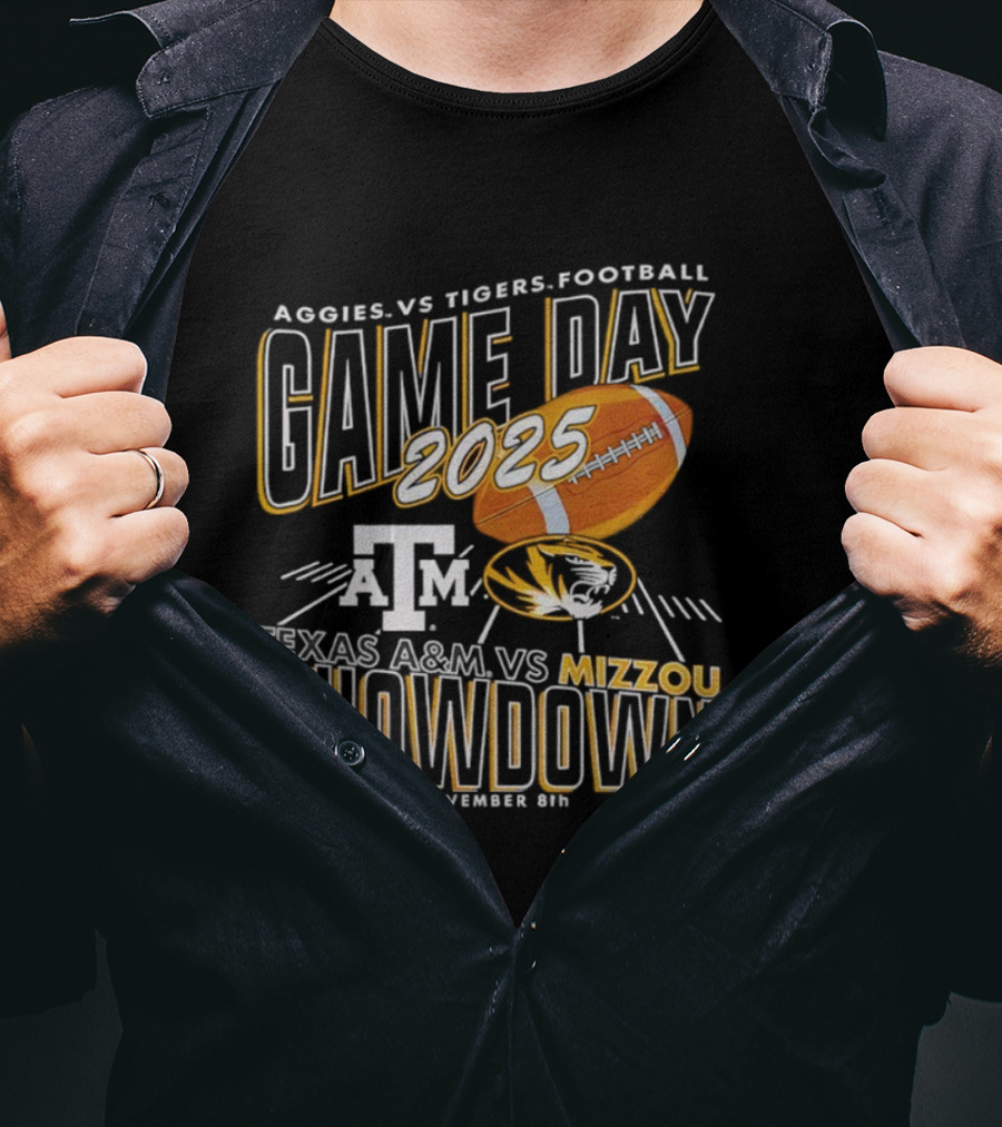 Aggies Vs Tigers Football Game Day 2025 Texas A&M Vs Mizzou Showdown November 8th T-Shirt