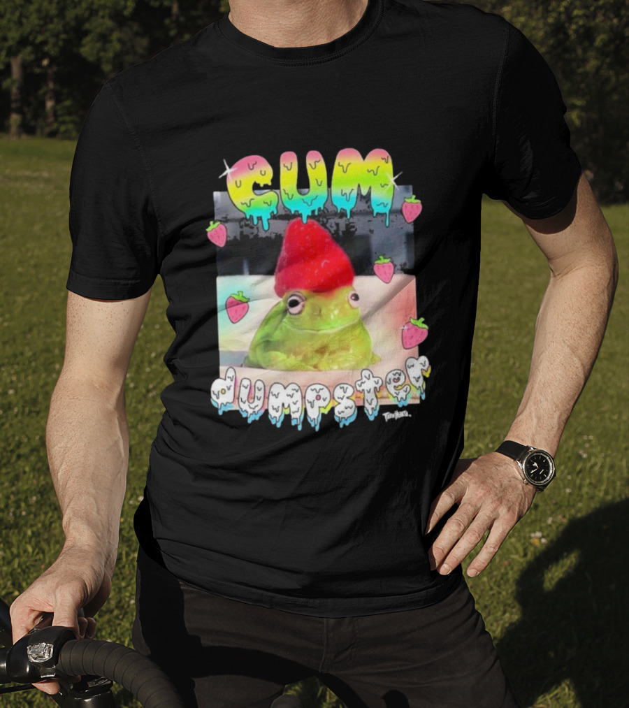 Cum Dumpster Frog Strawberry Hat Kawaii Aesthetic T-Shirt