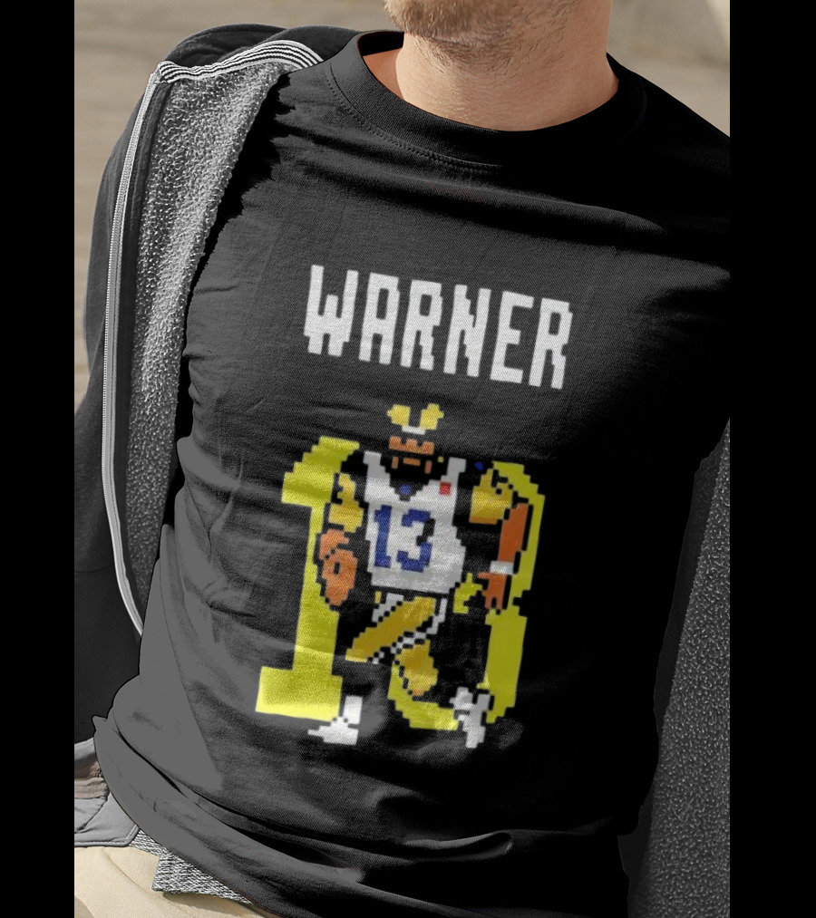 Kurt Warner Los Angeles Rams Retro 8-Bit 13 NFL T-Shirt