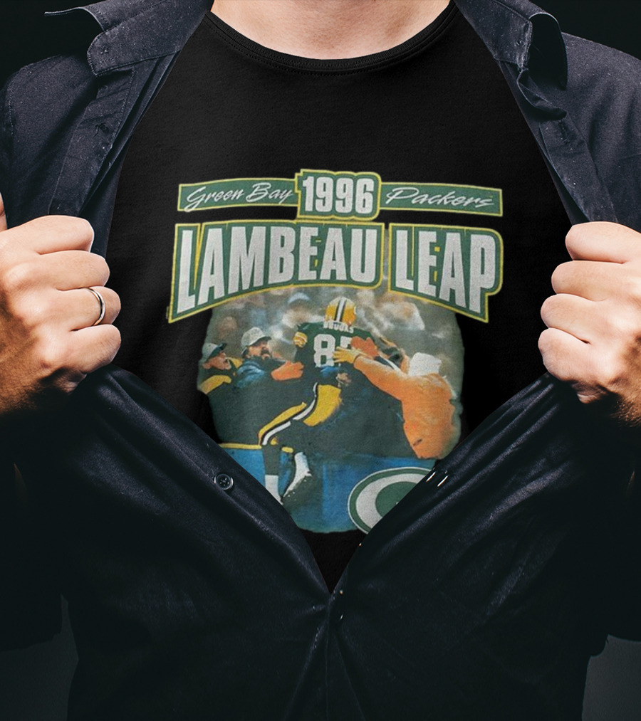 Green Bay Packers Lambeau Leap 1996 Super Bowl XXXI Celebration Iconic Football Moment T-Shirt