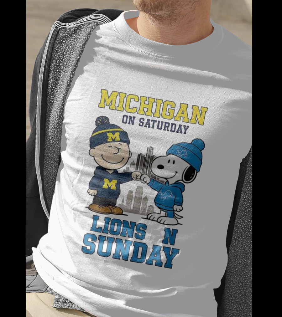 Michigan Wolverines On Saturday Charlie Brown And Snoopy Lions On Sunday T-Shirt