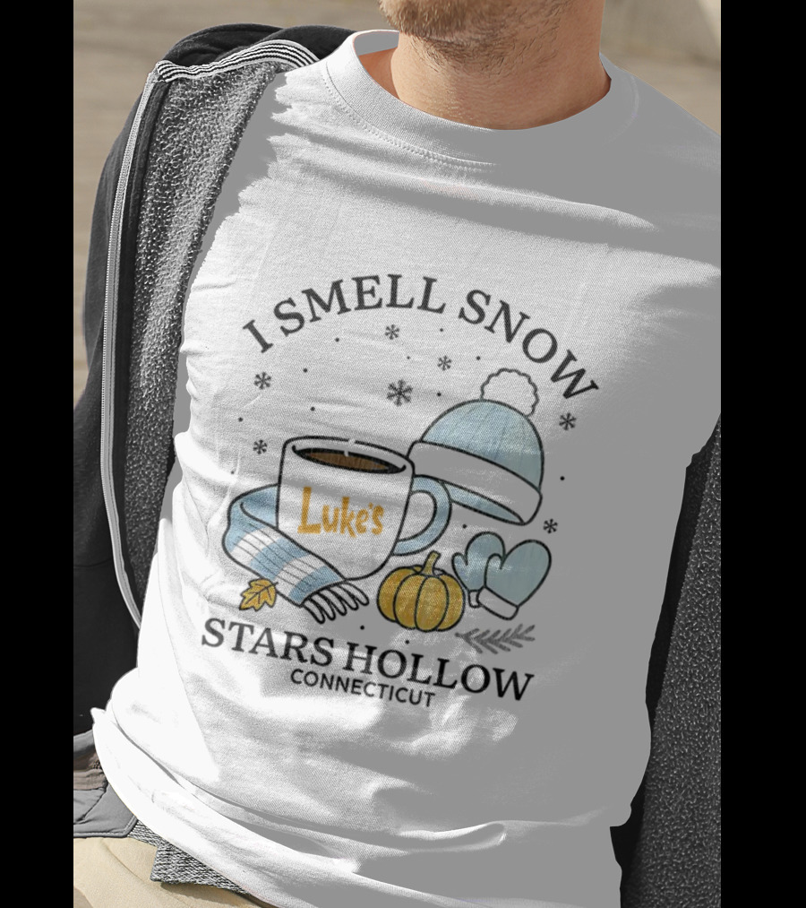 I Smell Snow Luke's Stars Hollow Connecticut Christmas Winter Cozy T-Shirt