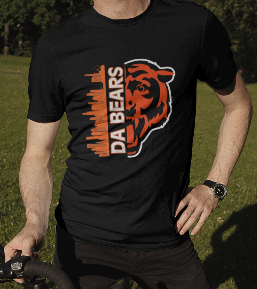 Da Bears Chicago Football City Skyline Bear Head T-Shirt