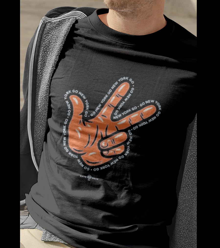 New York Knicks Go 3PT Hand Gesture Celly T-Shirt