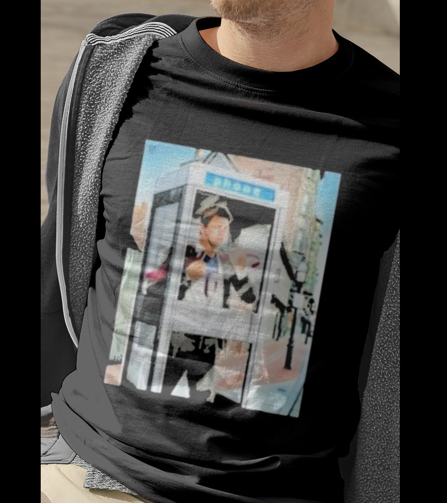 Drake Maye New England Patriots Phone Booth T-Shirt