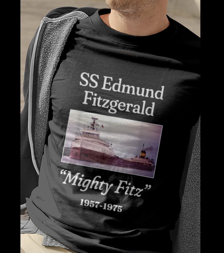 SS Edmund Fitzgerald Mighty Fitz 1957 1975 Ship Image T-Shirt