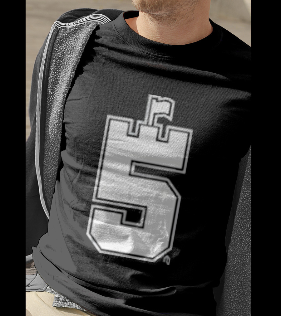 CA5TLE Number 5 Emblem With Flag Quadrant T-Shirt