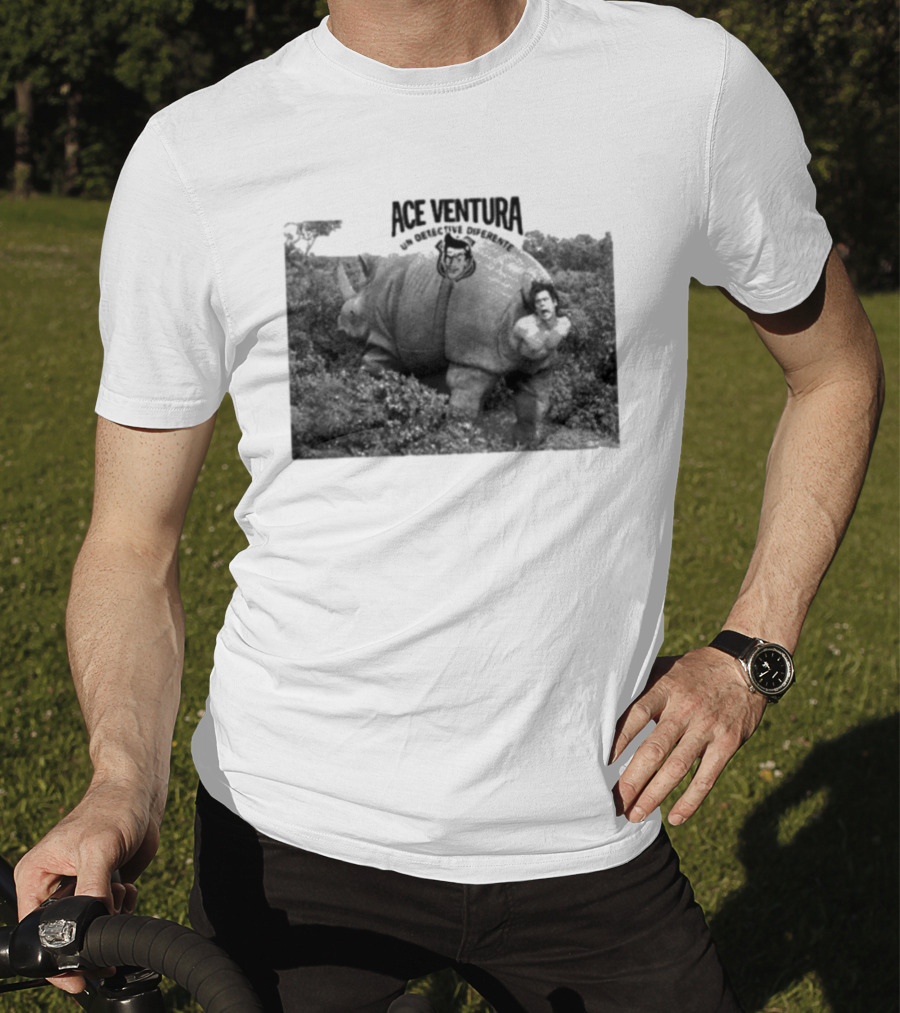 Ace Ventura Un Detective Diferente Rhino Escape Scene T-Shirt