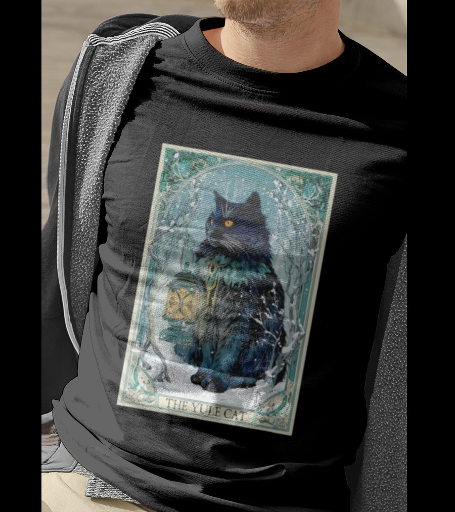 Creepmas Vintage The Yule Cat Tarot Card Lantern Snowy Dark Christmas T-Shirt