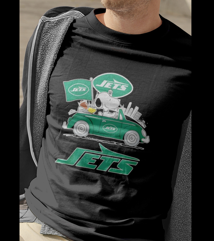 New York Jets Snoopy And Woodstock Driving City Adventure T-Shirt