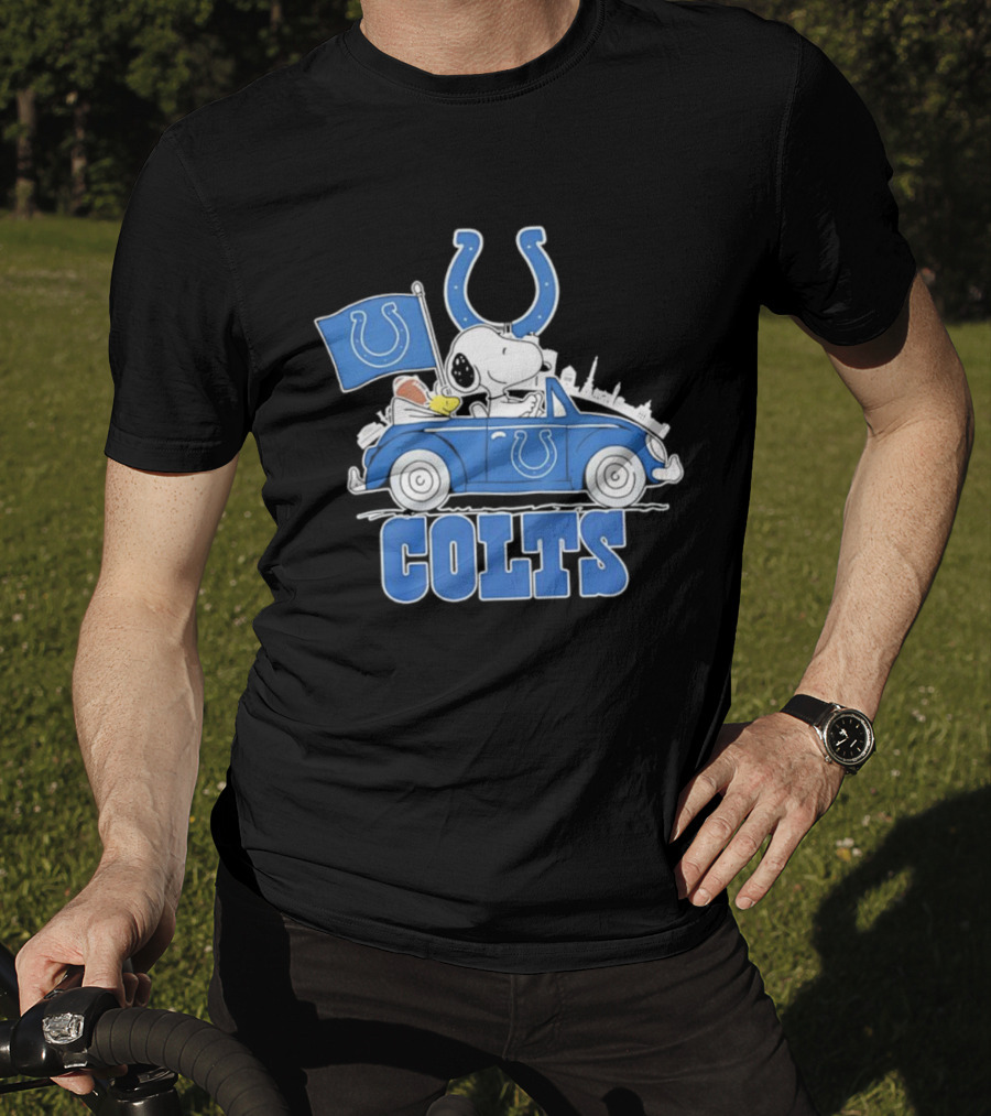 Peanuts Indianapolis Colts Snoopy Driving Car With Mascot Flag T-Shirt