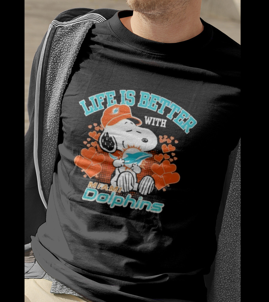 Snoopy Life Is Better With Miami Dolphins Hearts And Cap T-Shirt