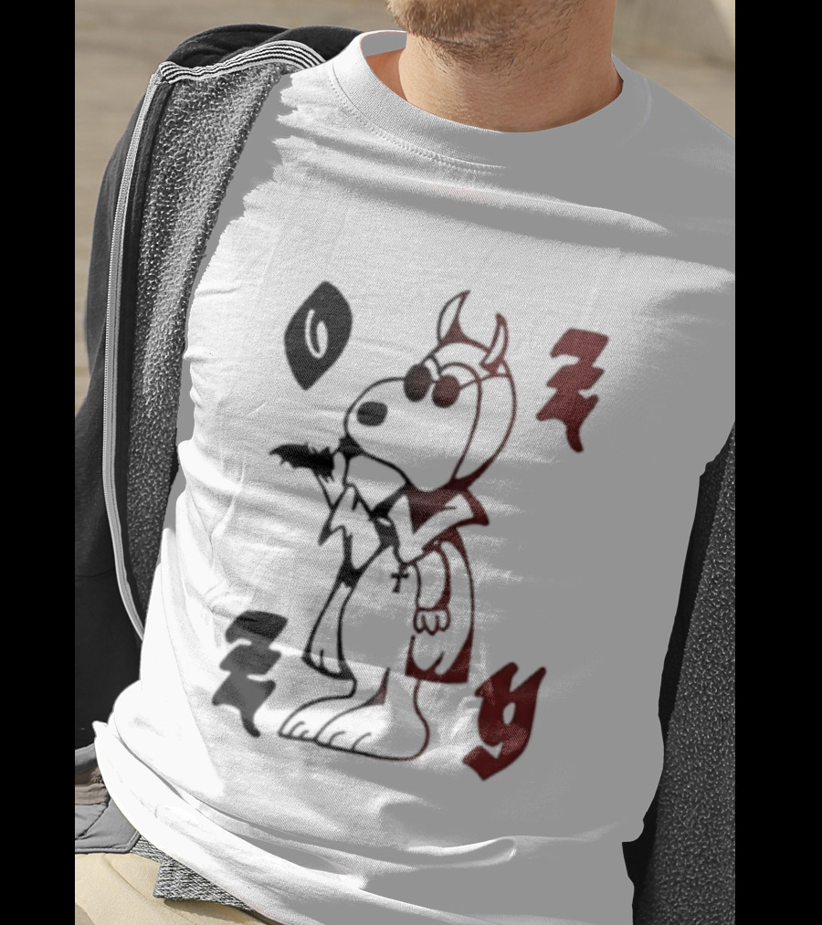 Ozzy Snoopy Devil Dog Gradient Art T-Shirt