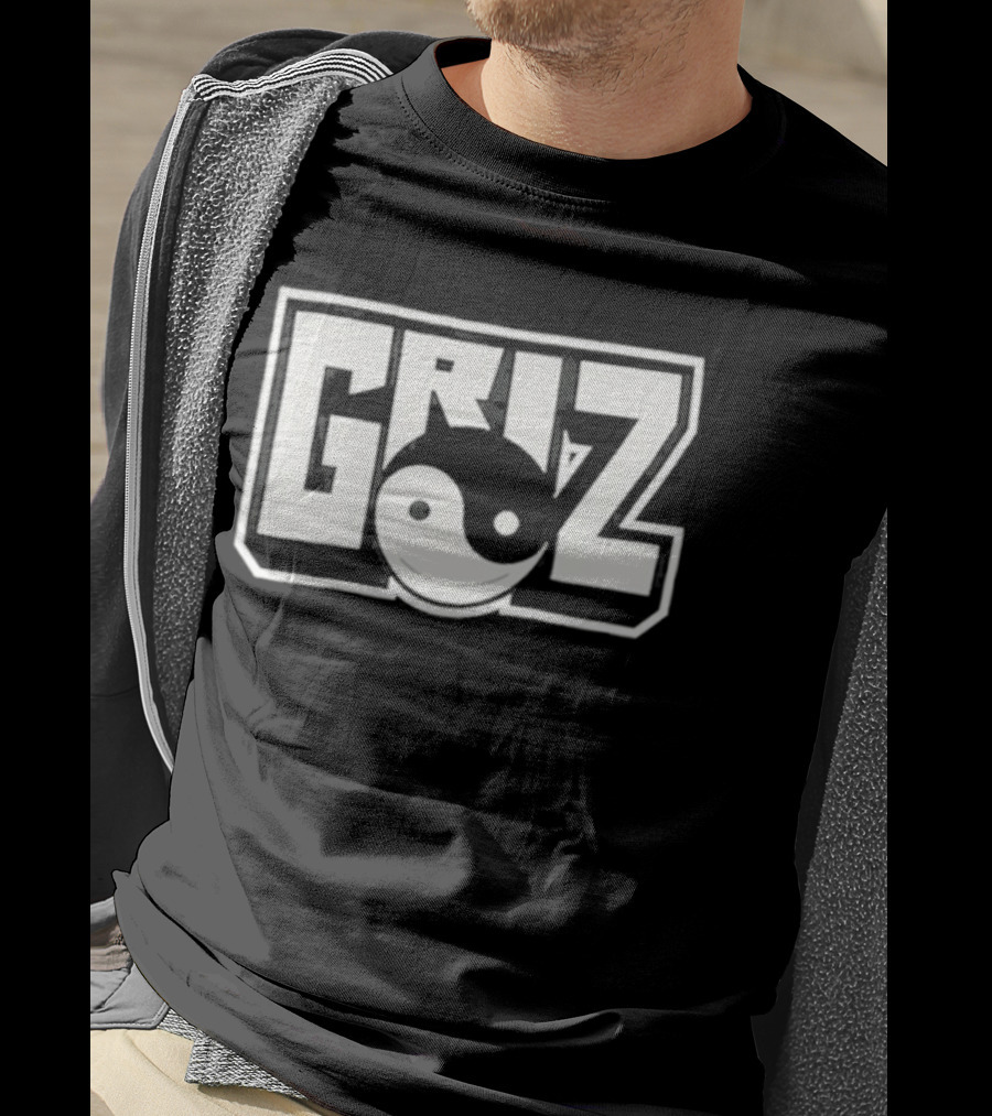 GRiZ Yin Yang Smiley Face Block Text T-Shirt