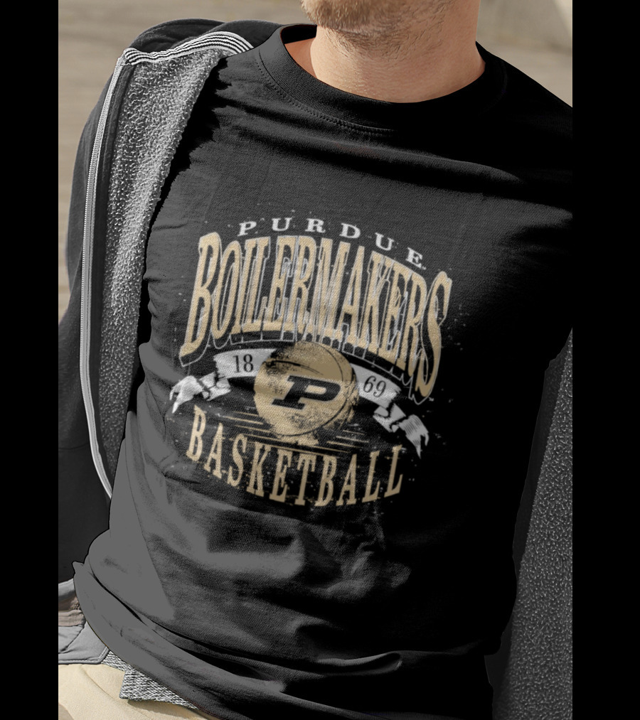 Purdue Boilermakers Basketball P Logo Vintage Style T-Shirt