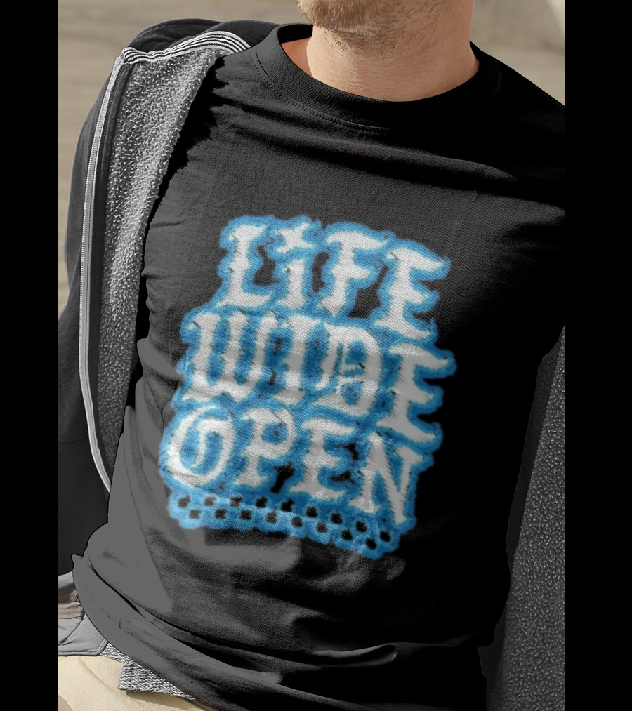 Life Wide Open Chrome Thread Cboystv Bold Blue Distressed Look T-Shirt