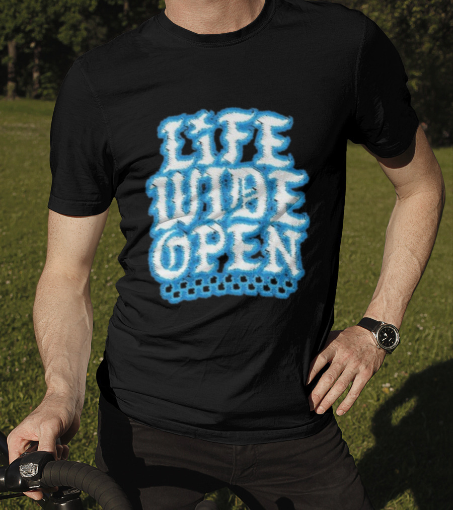 Life Wide Open Chrome Thread Cboystv Bold Blue Distressed Look T-Shirt