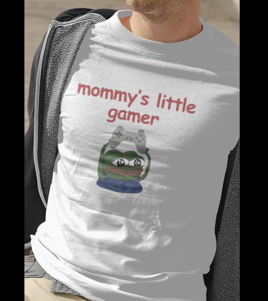 Mommy's Little Gamer Pepe Frog Controller T-Shirt